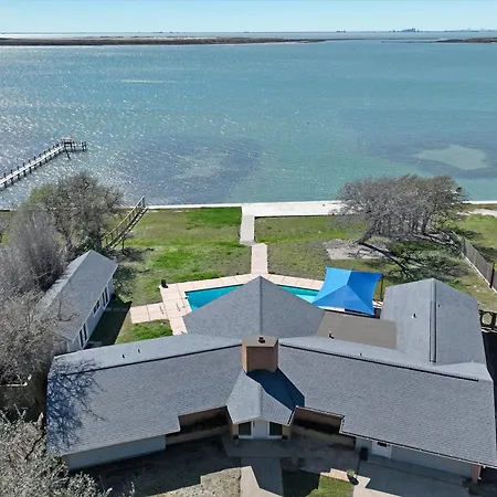 Villa Whispering Breezes At Windy Hill